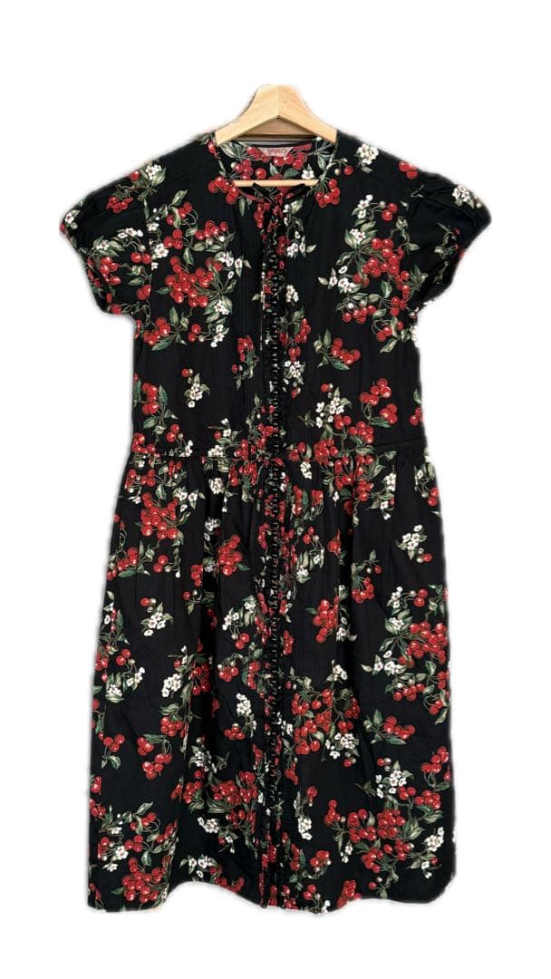 【美品】ピンクハウス　黒さくらんぼワンピース