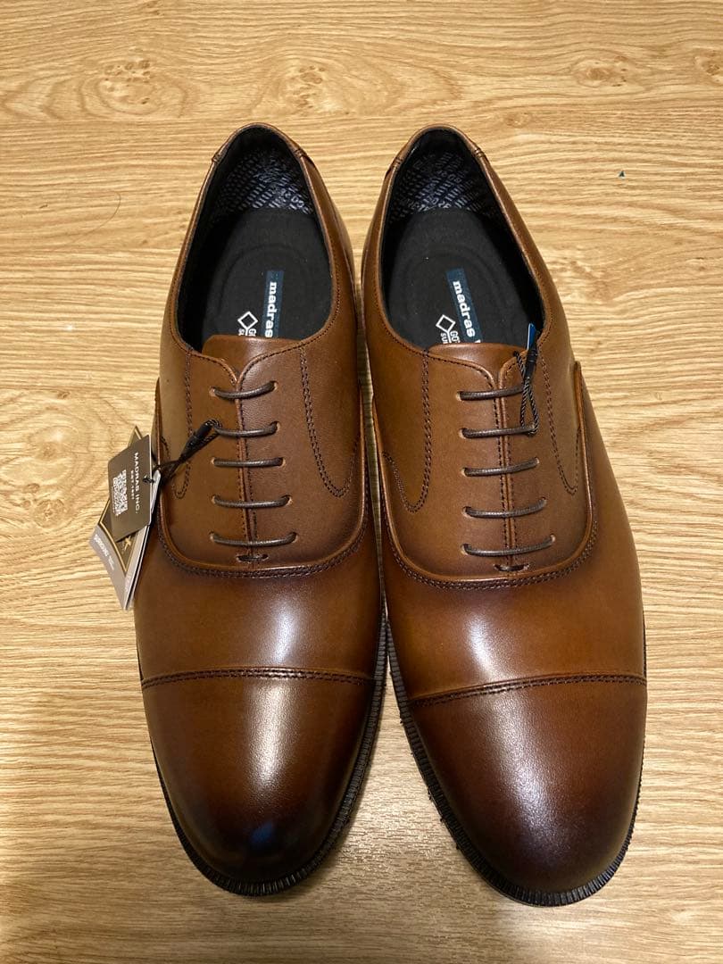 26,0cm新品未使用マドラスウォークサラウンドMW5640S 残り1足！