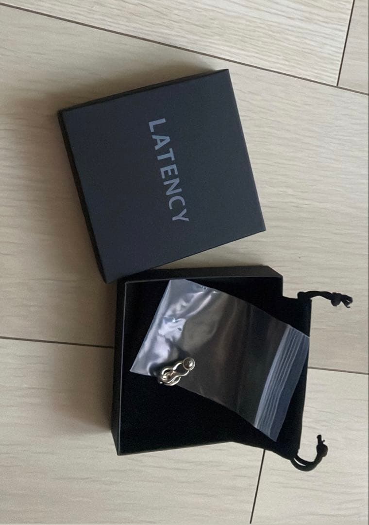 川谷絵音　LATENCY ピアス