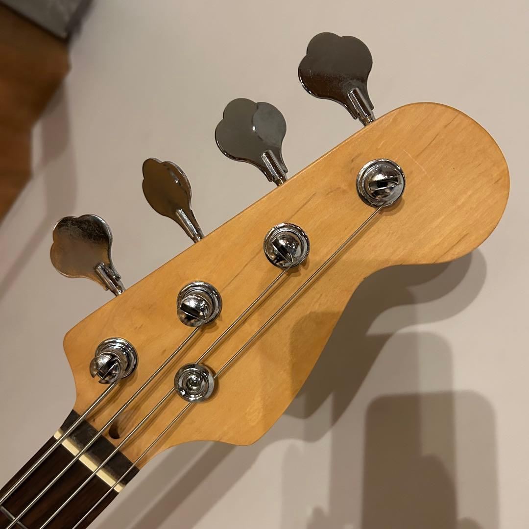 プレシジョンベース　ブラス(真鍮)製ピックガード