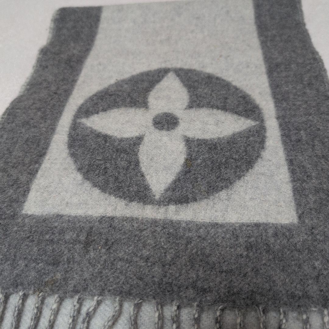 ミリー　LOUIS VUITTON　マフラー