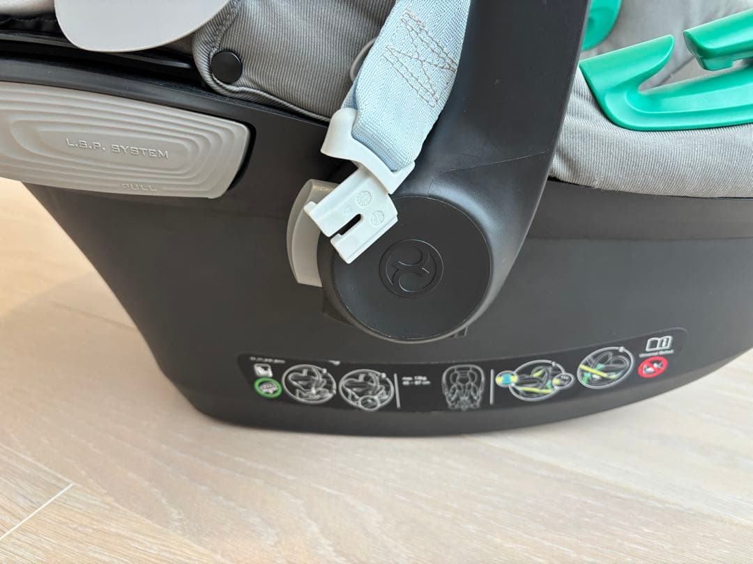 美品サイベックス　チャイルドシート Aton S2 i size トラベルセット