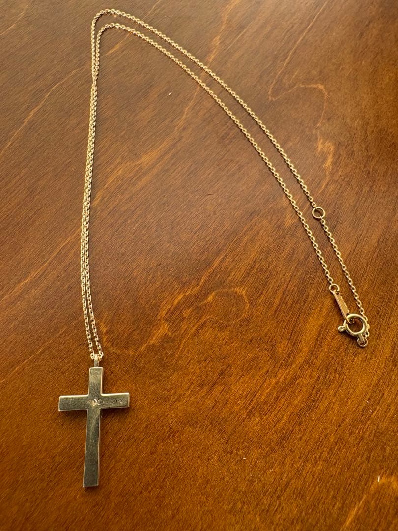 CADEAUX カドー　10Kクロスネックレス　シンゾーン