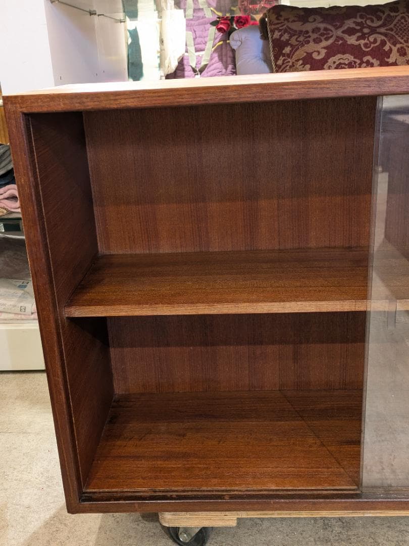 50%値下【希少】 ミッドセンチュリー チーク サイドボード キャビネット 無垢