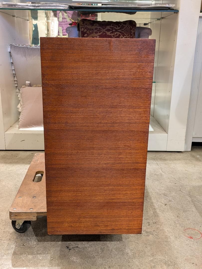 50%値下【希少】 ミッドセンチュリー チーク サイドボード キャビネット 無垢