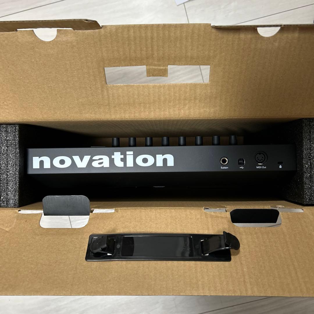 【美品/ほぼ未使用】 NOVATION LAUNCHKEY 25 MK3
