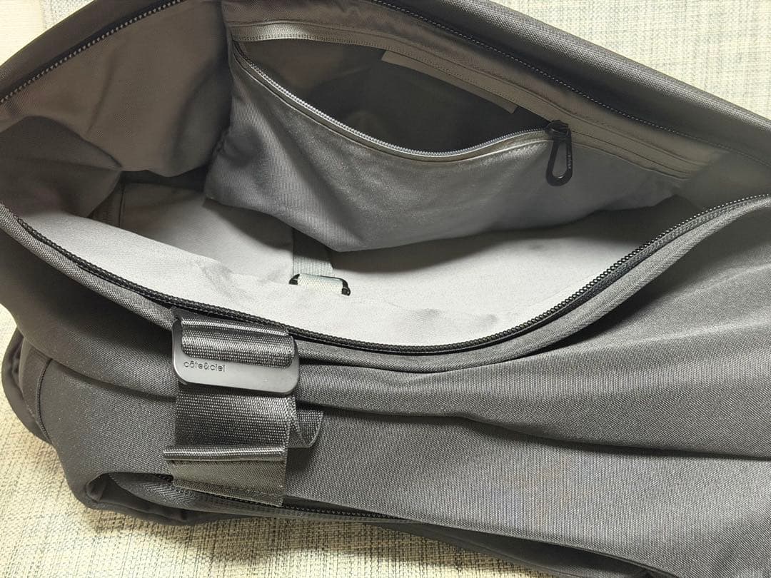 Cote&Ciel イザール Mサイズ Isar M Eco Yarn ブラック