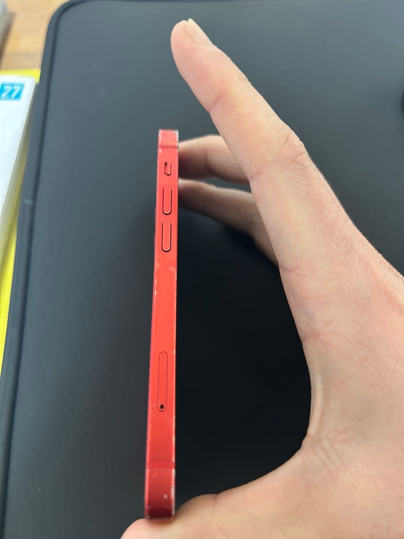 【ジャンク】iPhone12mini 64GB レッド（アウトカメラ不調）