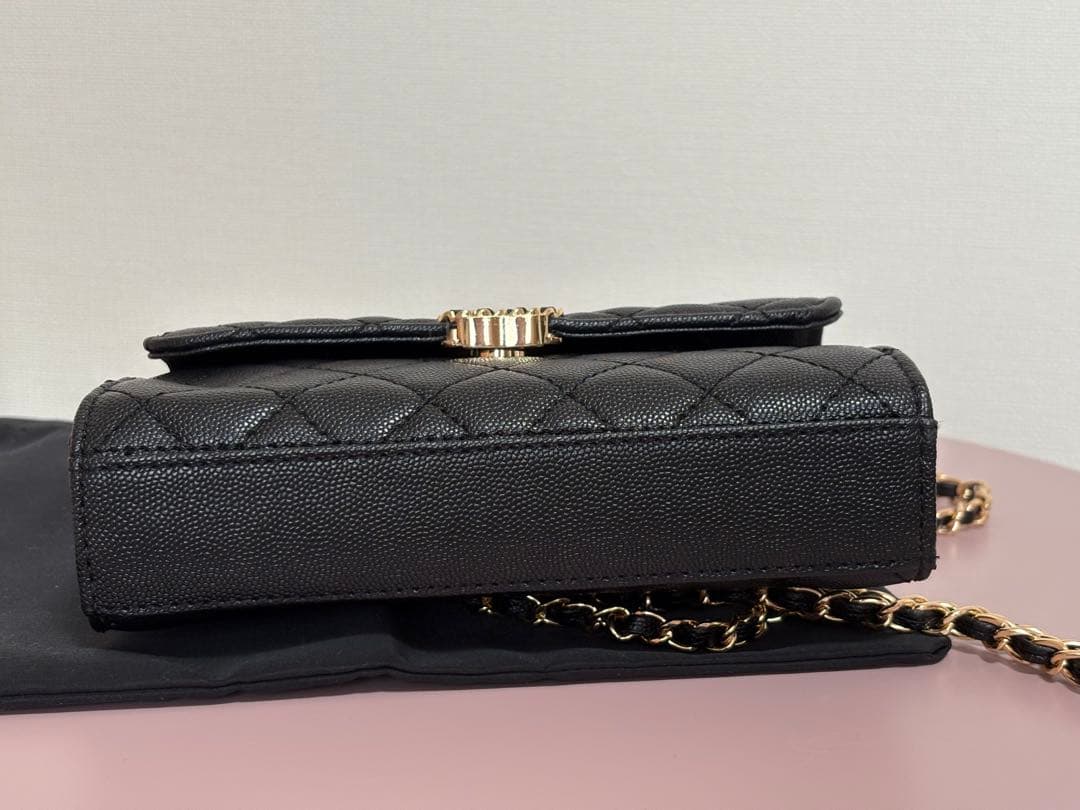 CHANEL ノベルティ マトラッセ　ショルダーバッグ