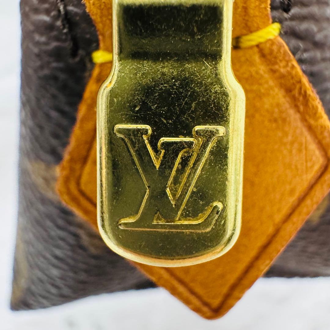 ✨ LOUIS VUITTON✨ルイヴィトン✨LV✨モノグラム✨ポーチ✨