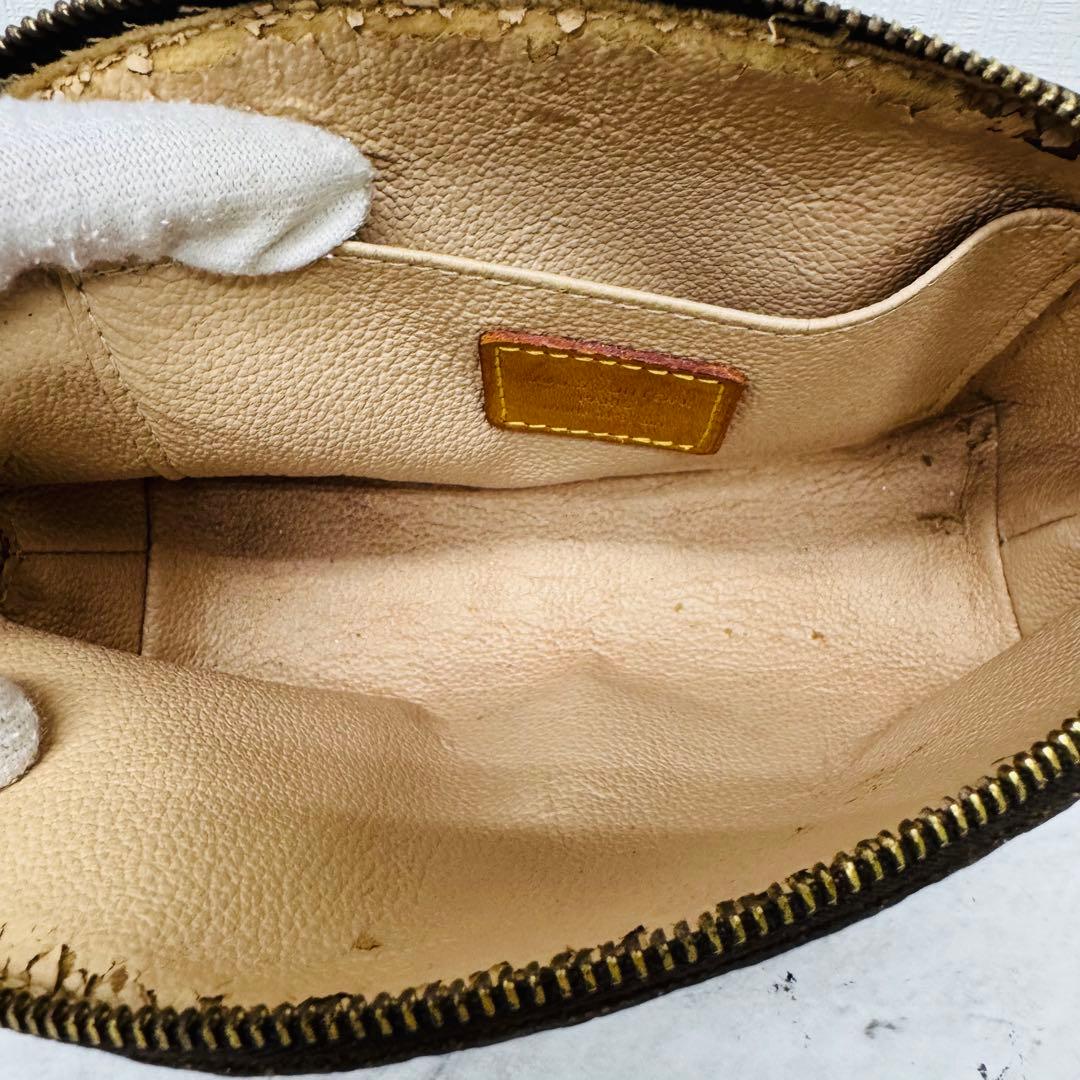 ✨ LOUIS VUITTON✨ルイヴィトン✨LV✨モノグラム✨ポーチ✨