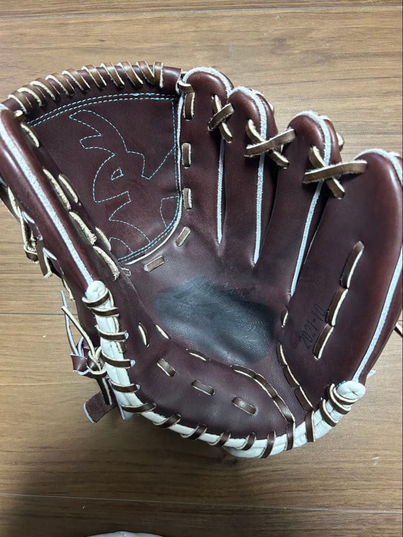 a*n様 限定品　ミズノ　ダイバーシティブルー　ミズノプロ　投手用　オーダーグラ