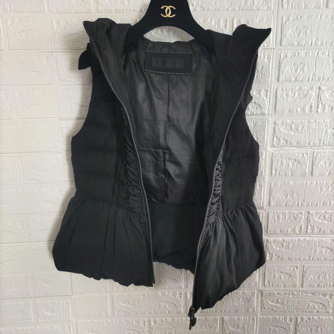 極美品✨TOBECHIC　トゥービーシック　ペプラム　ダウンベスト　フリル