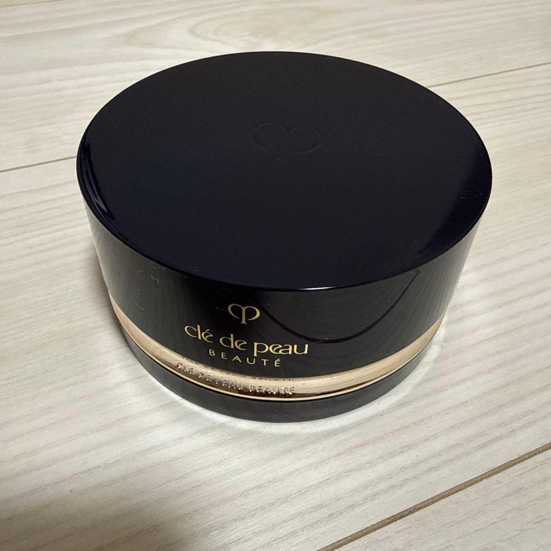 クレ・ド・ポーボーテ プードル　トランスパラントn M 1ライト