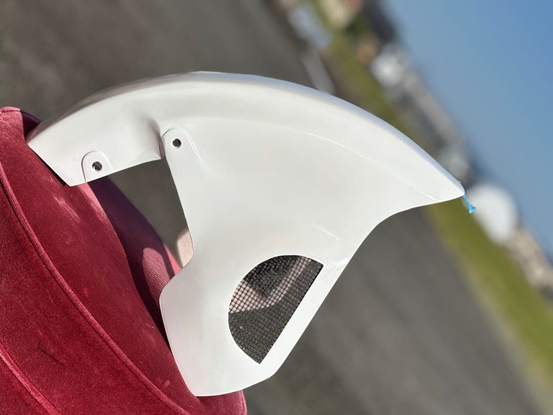 GW割引5月6日迄 zrx400 エアロシャーク(一体型)白ゲルA