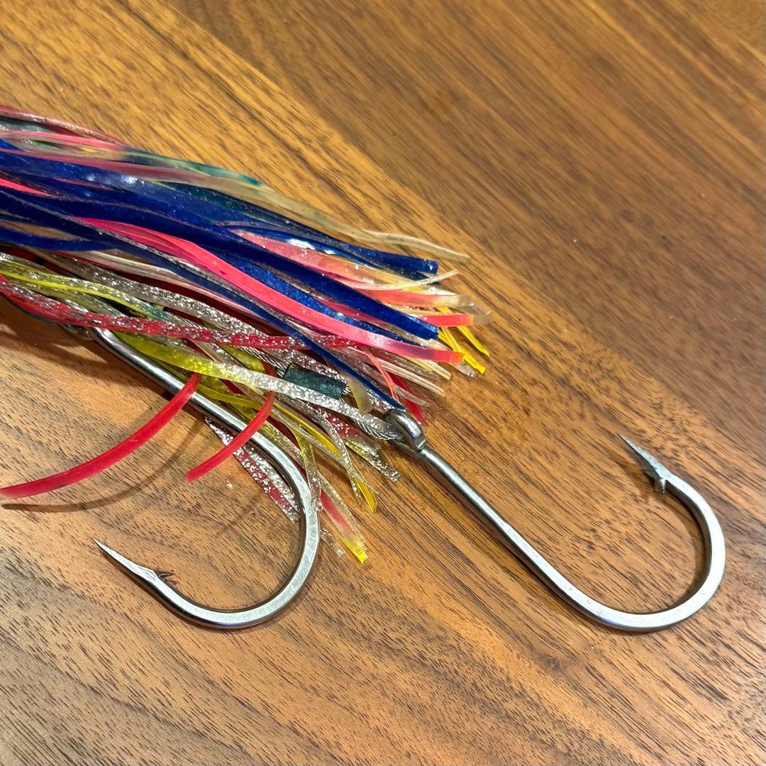 カジキ トローリング フェニックスルアー ８号サイズ ダブルフックリギング済み①