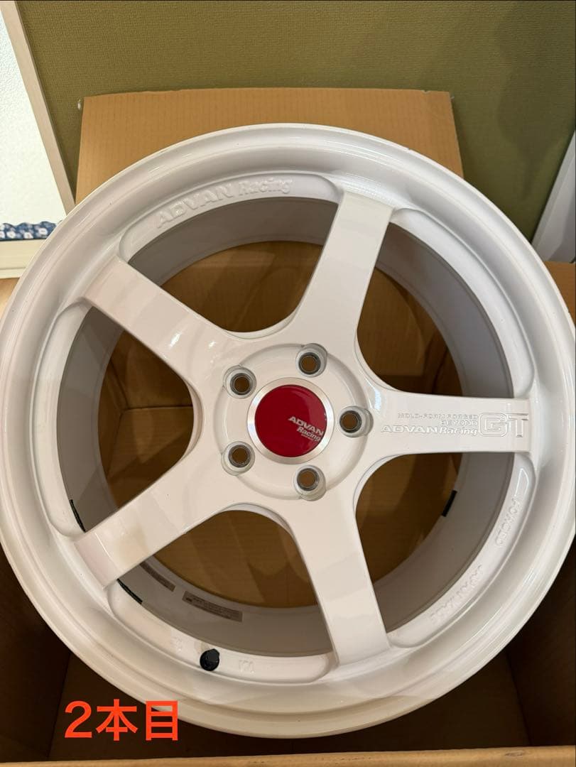 【こー2本目】アドバン18インチホイール