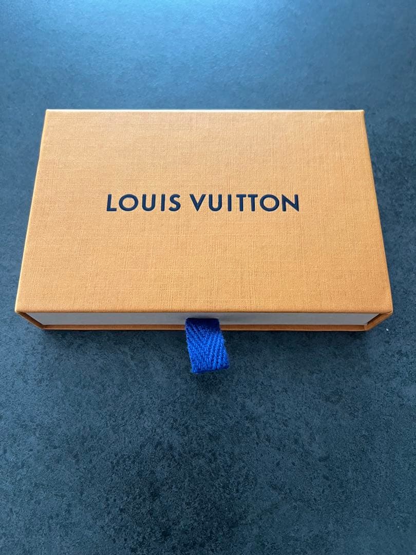 Louis Vuitton ビルクリップ・シャンゼリゼ