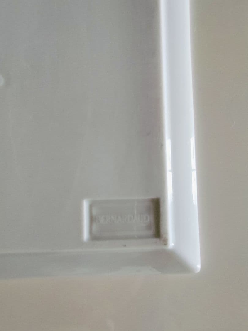 ベルナルド 四角皿 ホワイト 約27cm