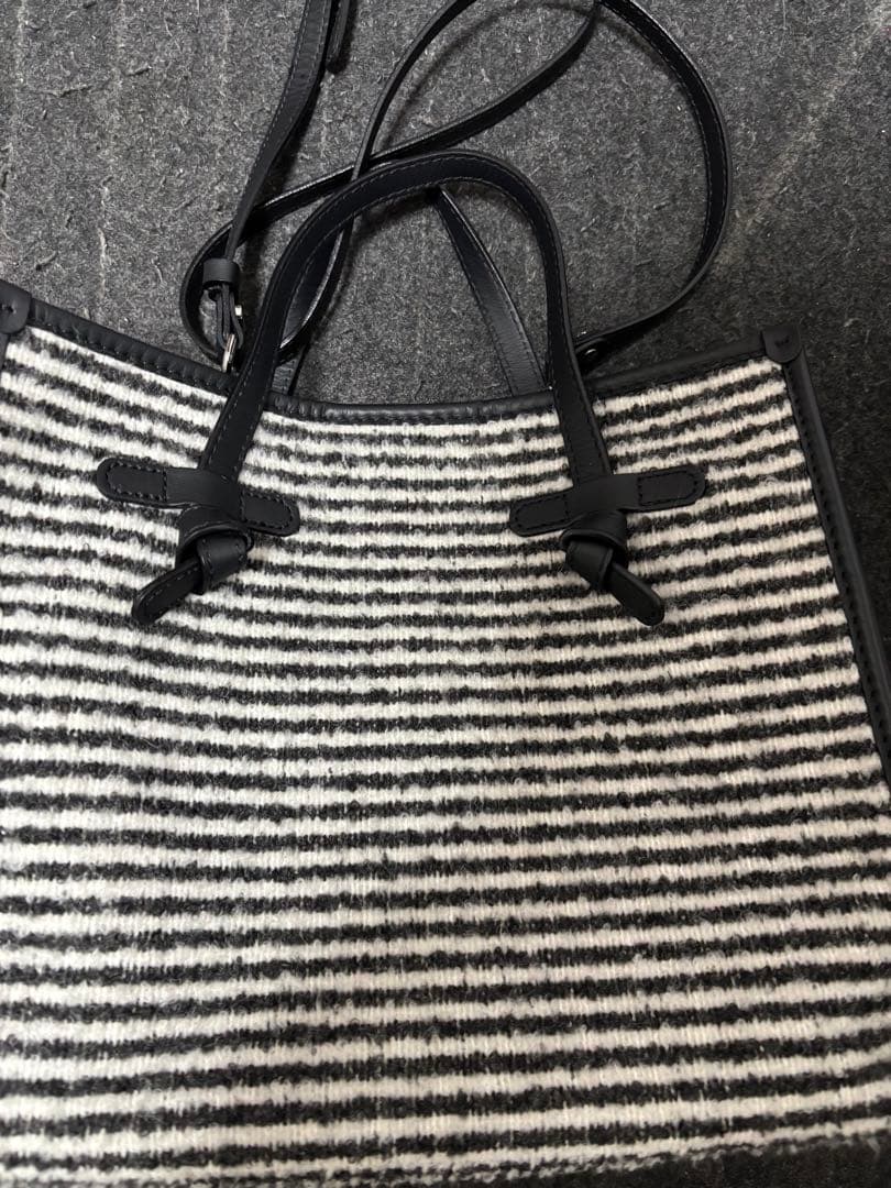 Gianni chiarini トートバッグ