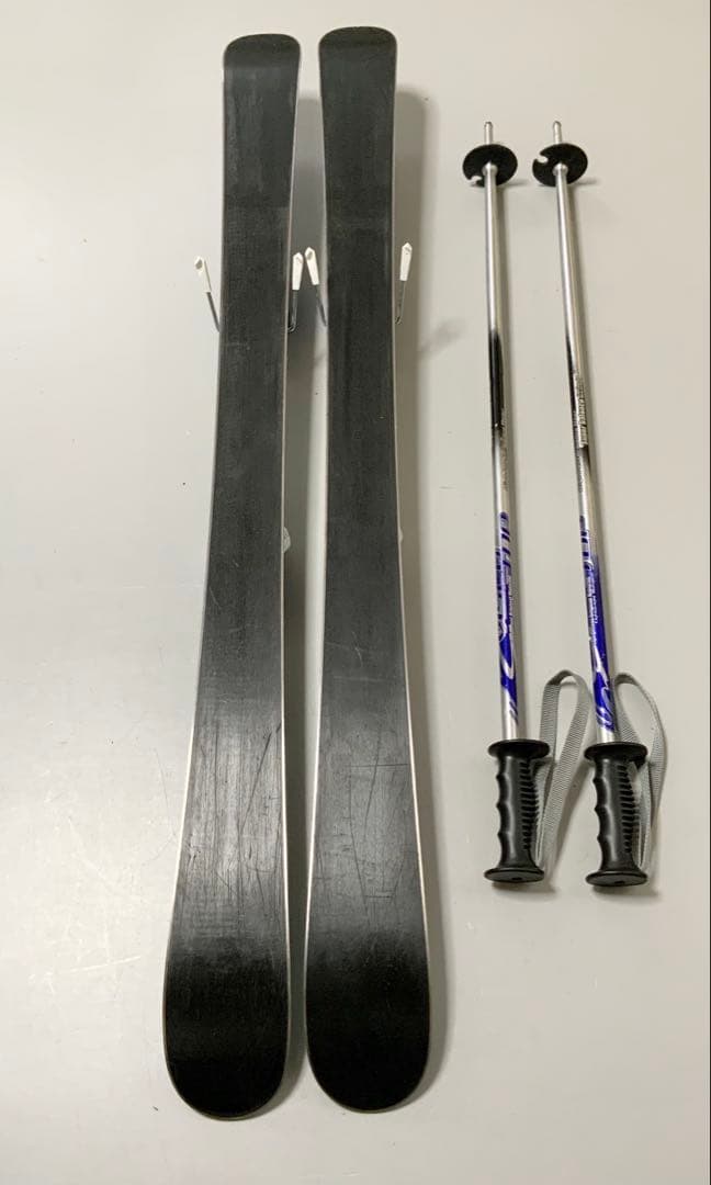 KAZAMA ジュニアスキーセット　板106cm／ブーツ21cm