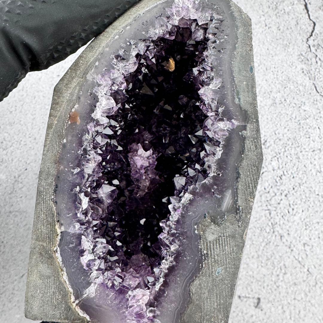 G-99アメジストクラスター 小型ドーム 原石 天然石 パワーストーン　希少