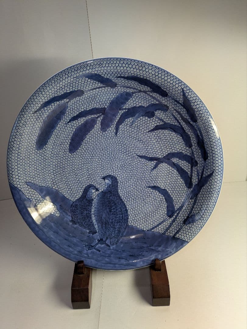 有田焼、　館林源右衛門窯、『染付粟鶉図大皿』、銘「源右衛門」有、皿立付、箱無