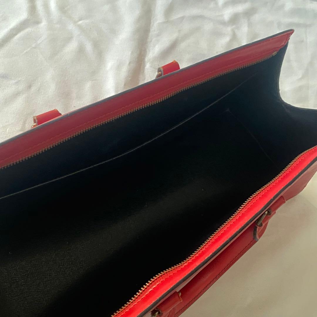 【LOUIS VUITTON】90s サック　トリアングル　エピ