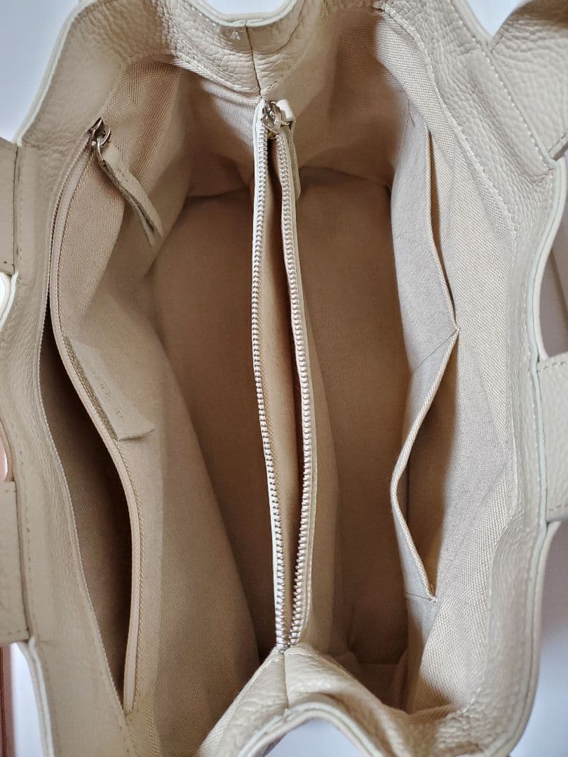 AL SOLITOアルソリト　イタリア　レザートートバッグ オフホワイト