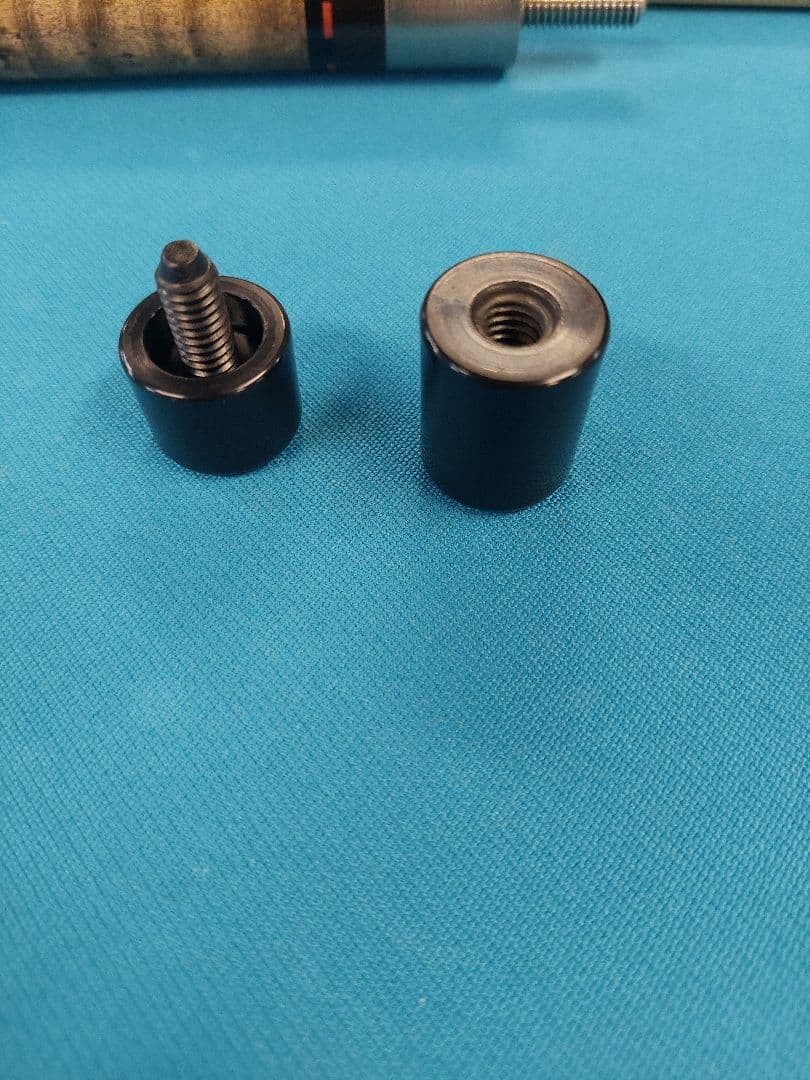 ば*あ様 希少！ビリヤード　中古カスタムキュー　ヒューブラー　Huebler