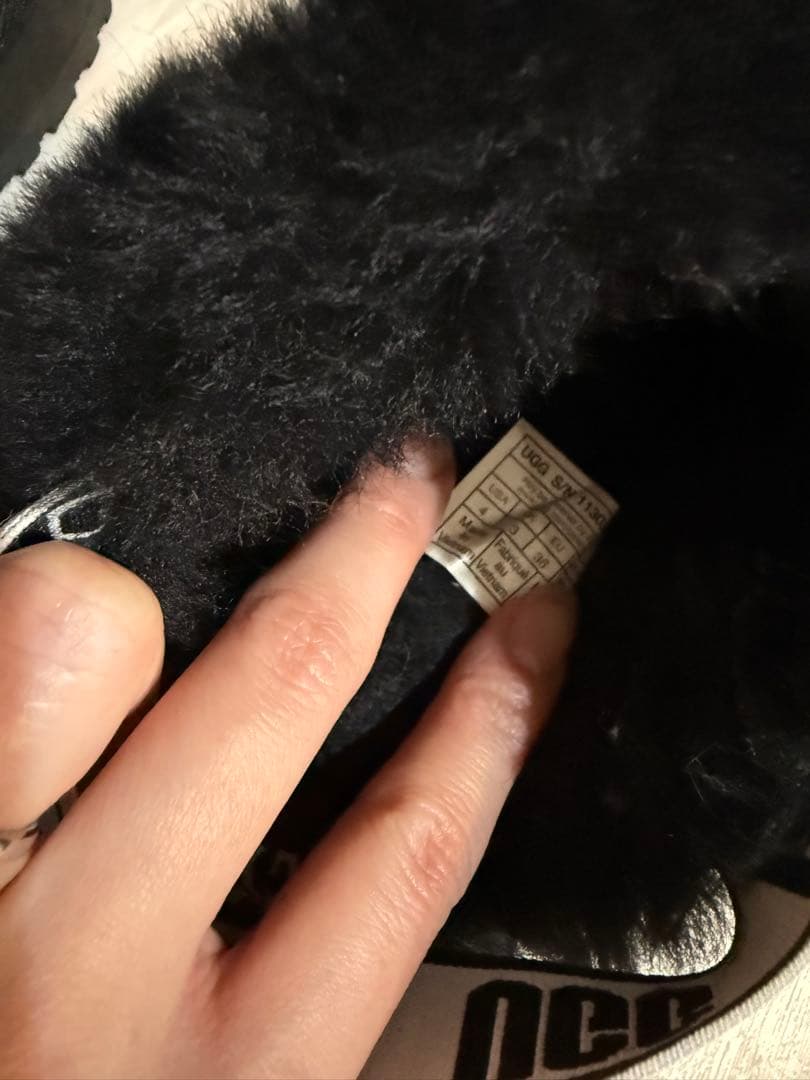 UGG Australia 22.5㎝　ムートン　スリッパ　ファンケット