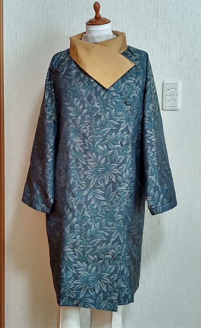 大島紬ロングコート／ラグラン袖 　　　　フリーサイズ