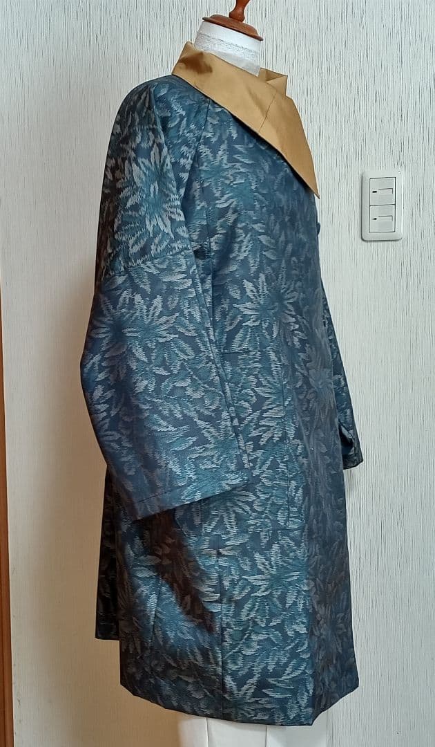 大島紬ロングコート／ラグラン袖 　　　　フリーサイズ