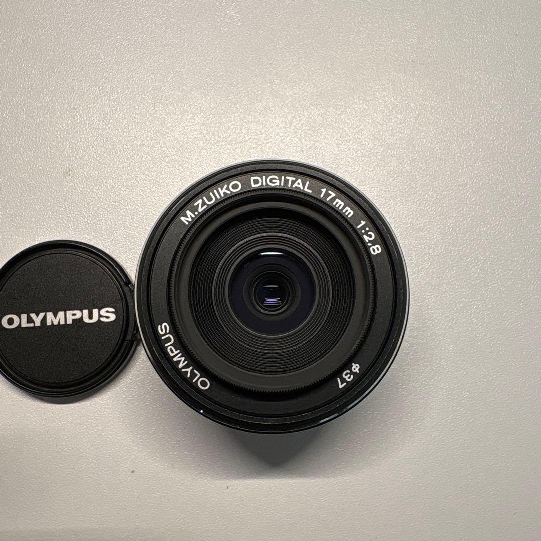 OLYMPUS M.ZUIKO DIGITAL 17mm F2.8 レンズ