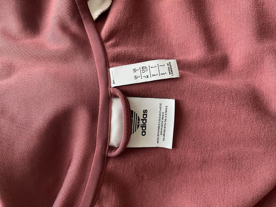 adidas バーガンディ ジップアップジャージ