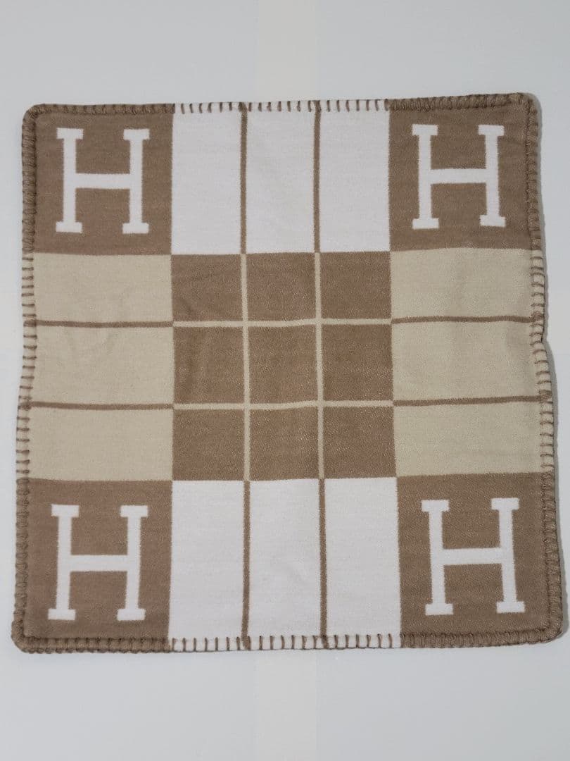 【ラスト1点】　エルメス　クッションカバー　キャメル　45×45　チェック