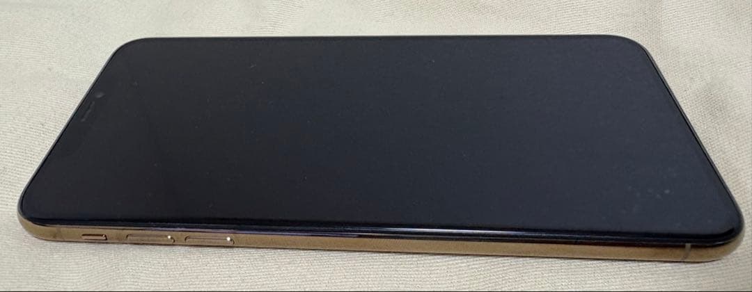 美品　iPhone XS max 256GB 96% 本体のみ