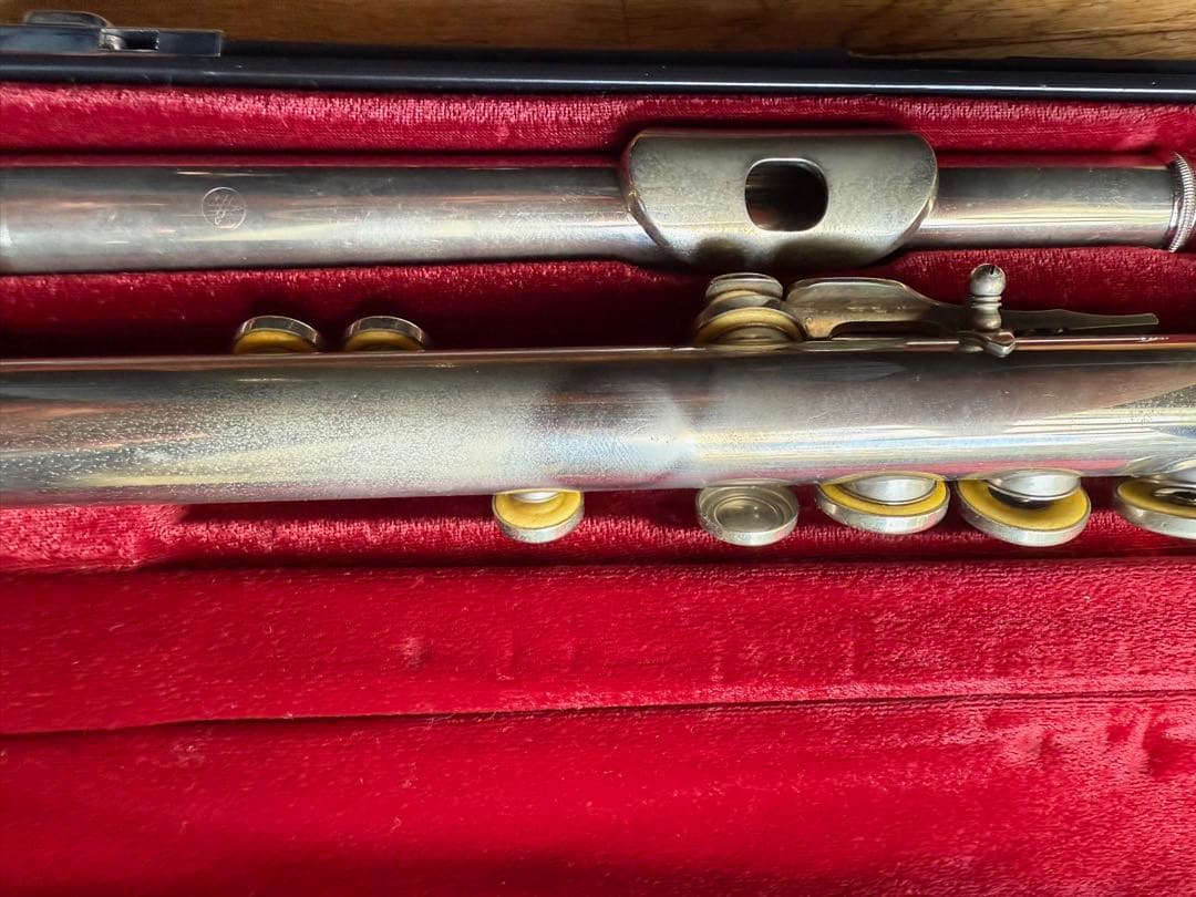 n*）様 YAMAHA YFL-211 フルート 本体 ケース付き