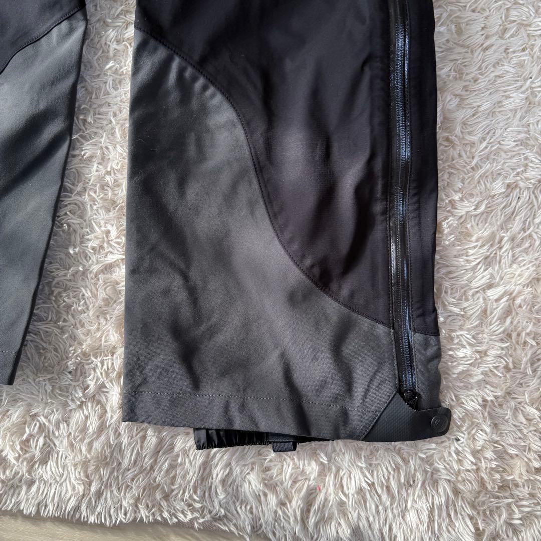 モンベル　ゴアテックス　サイズL アルパインサーマシェル パンツ