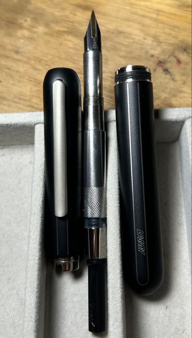 Lamy キャップレス万年筆