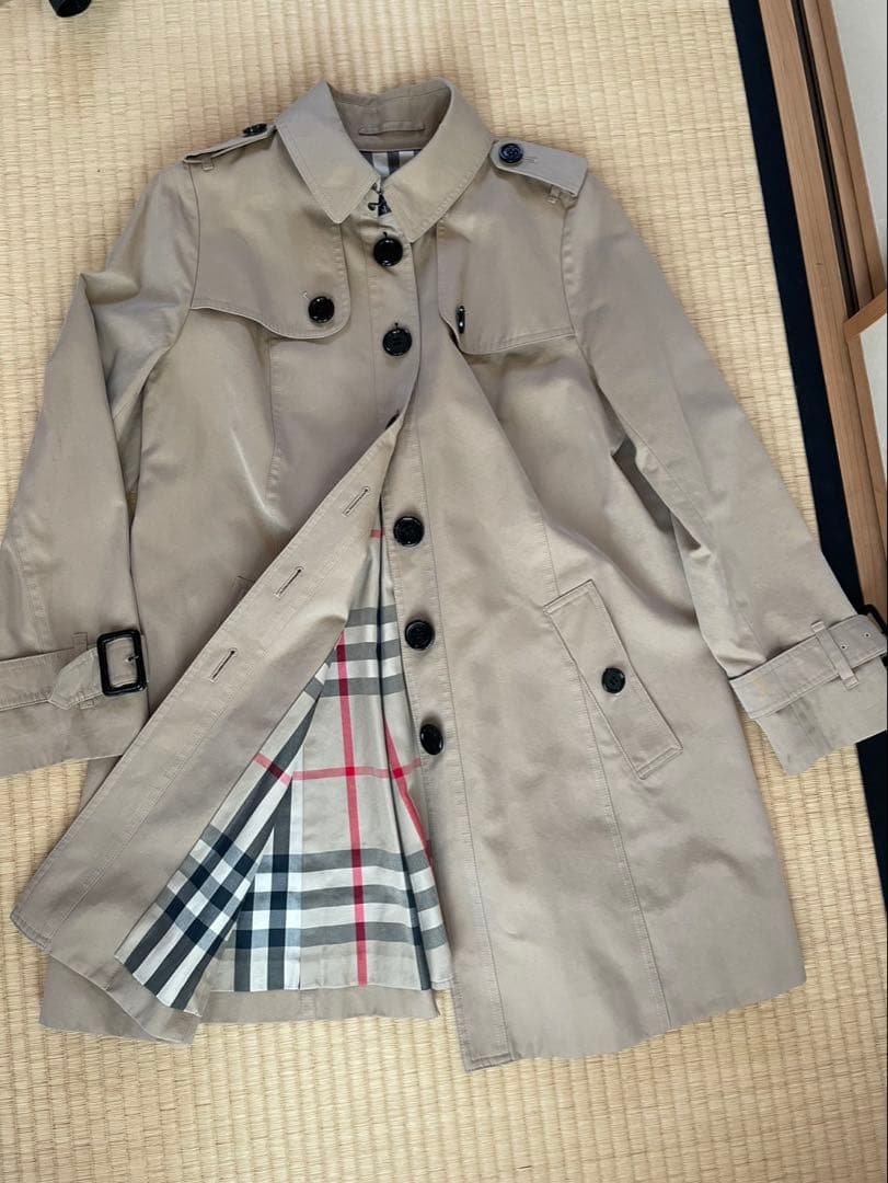 バーバリーロンドン　 コート　 百貨店購入　 １回着用　 ほとんど新品に近い美品