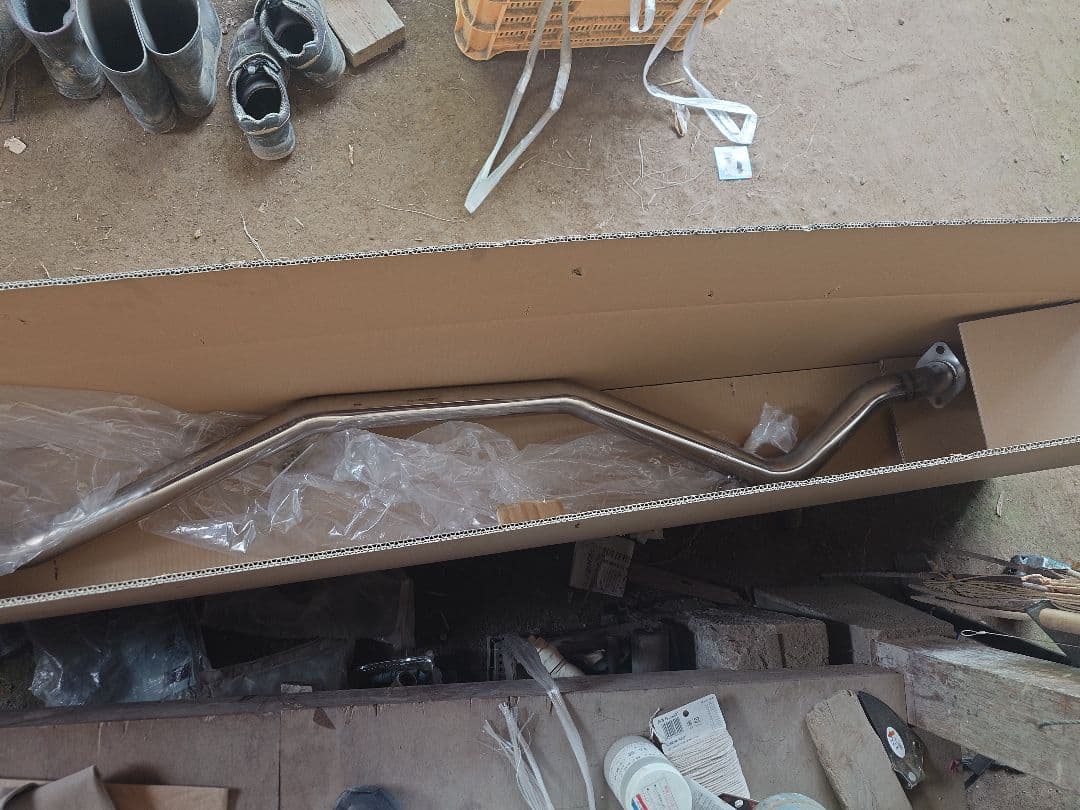 befree ndロードスター用中間パイプ（太鼓なし）