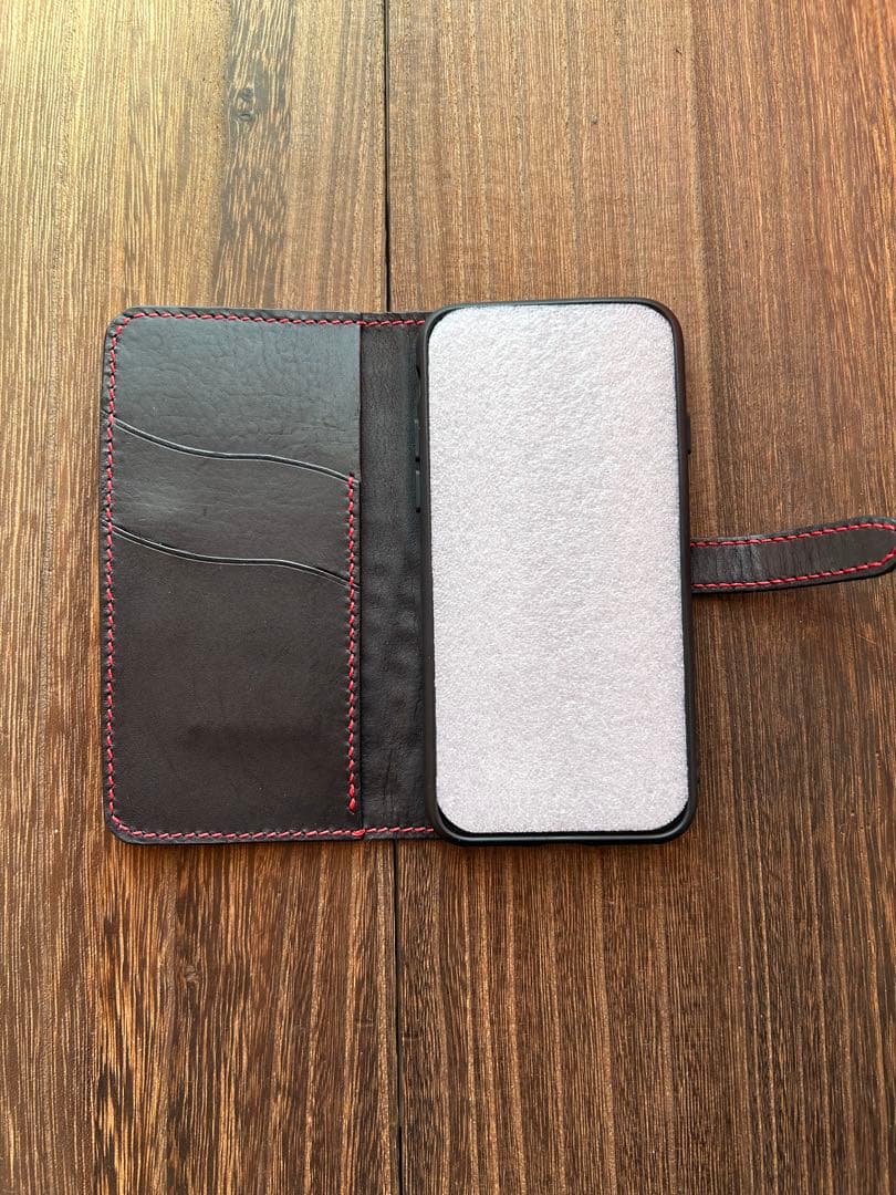 j&kさんページクロコダイル iPhoneケース