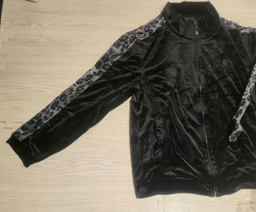 美品　ロエン　ジャージ ブラック　ベロア 52