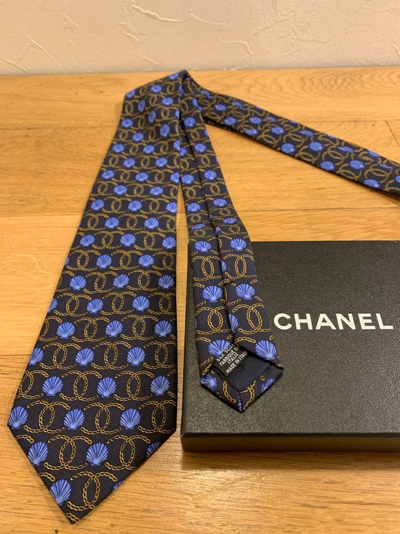 【試着のみ】CHANEL シルク ネクタイ ネイビー　イタリア製