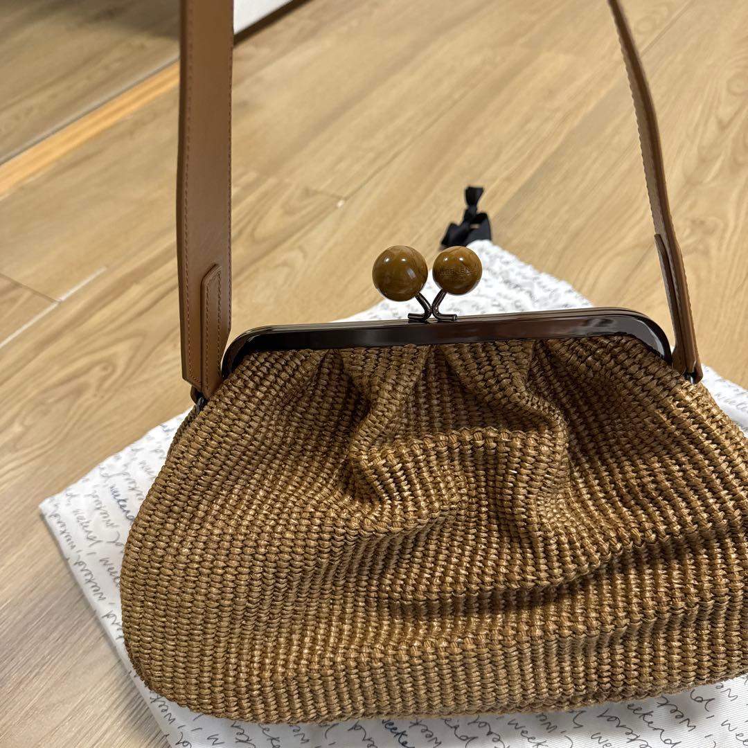 マックスマーラーウィークエンド