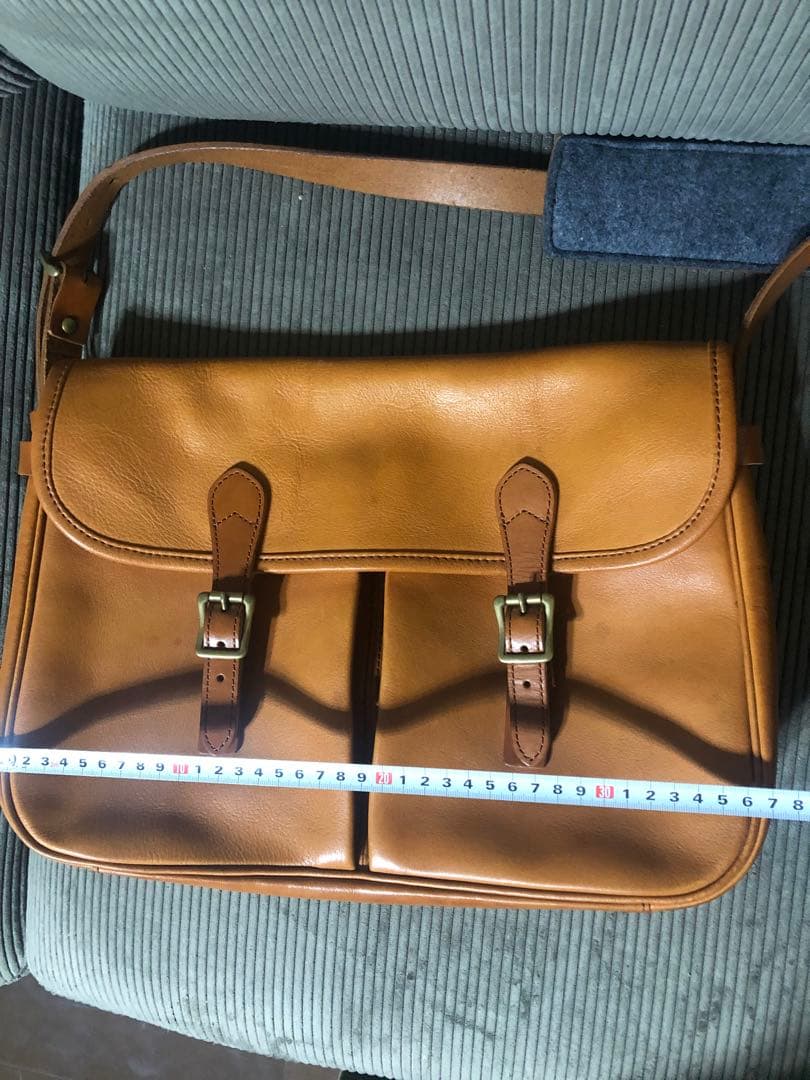 専用　SLOW レザーショルダーバッグ