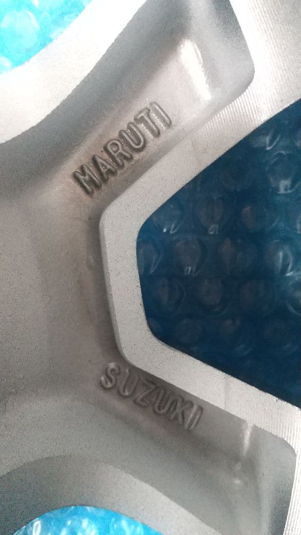 納車前外し 傷無し汚れ無し スズキ ジムニー ノマド 純正アルミ 1本 新車外し