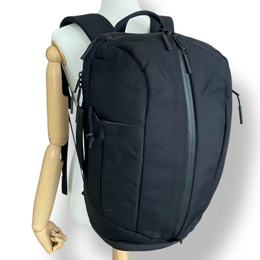 美品　エアー Aer Duffel Pack 大容量 バックパック　PC入れ付き