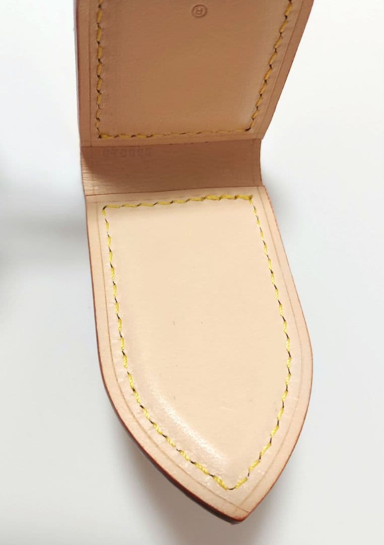 本物 新品 Louis Vuitton マネークリップ パンスアビエ ヌメ革